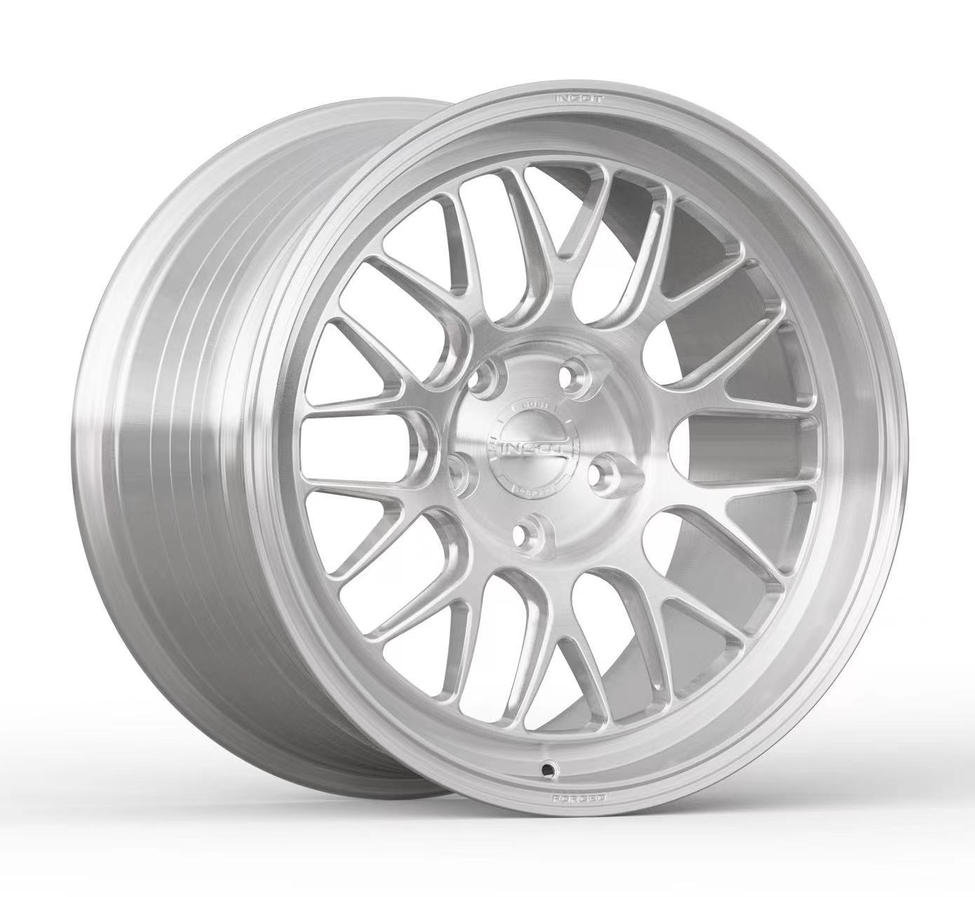 HC15 – Ingot forged wheels
